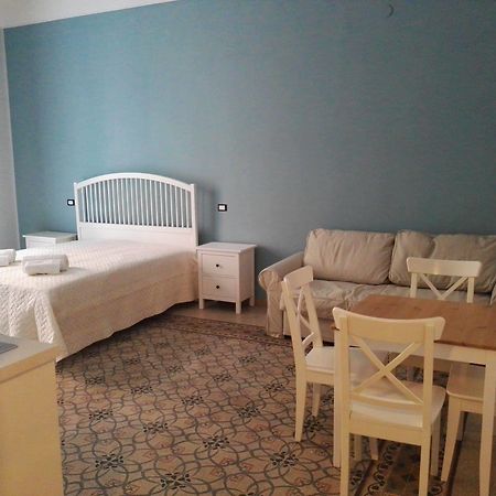 B&B Umberto В'єтрі Екстер'єр фото